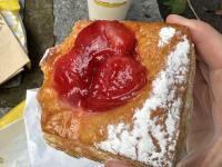 Pastries in Europe are good and I like them